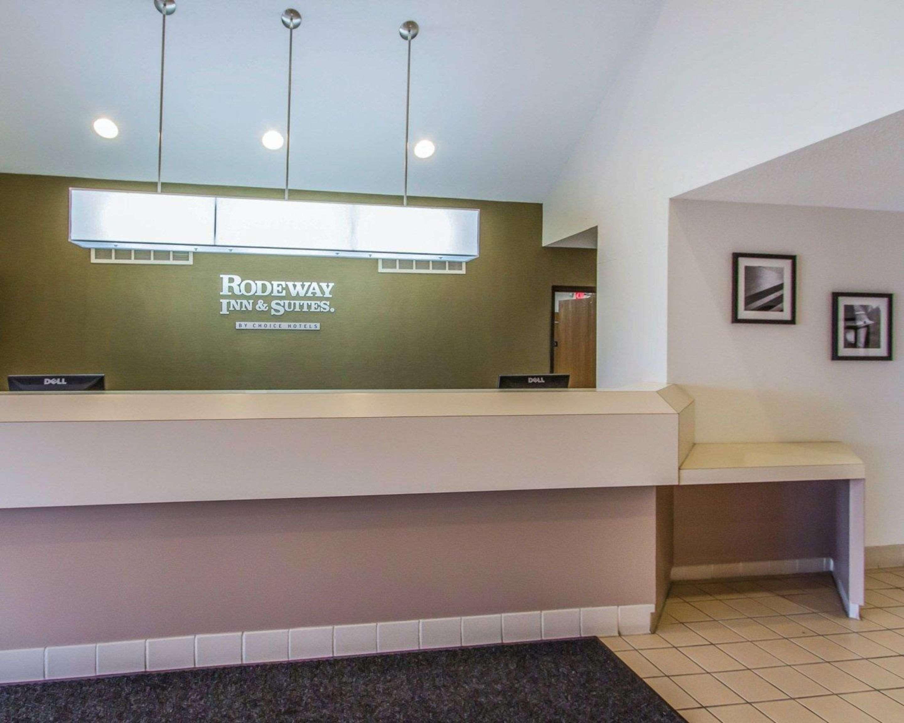 Rodeway Inn Fremont Buitenkant foto