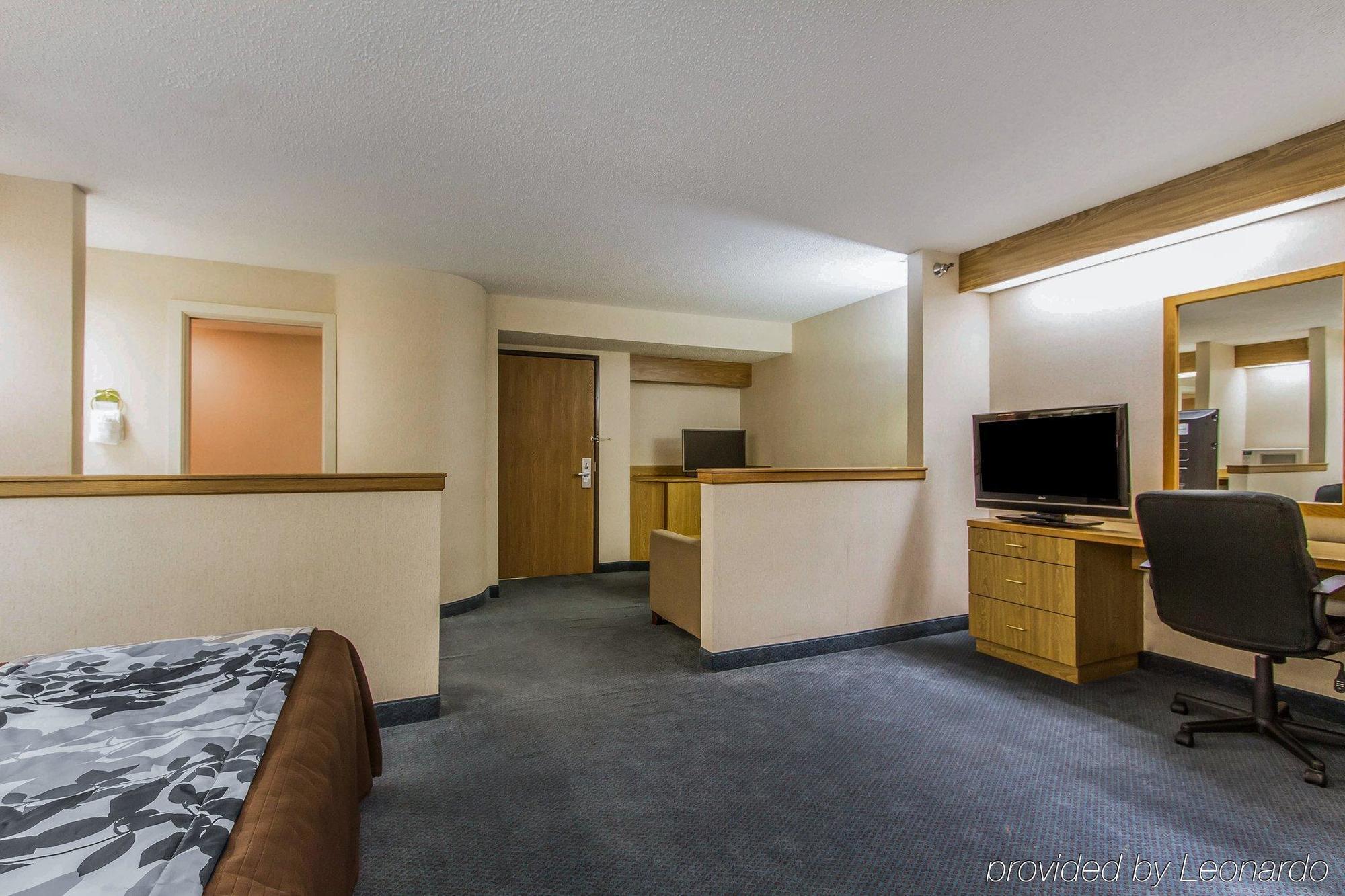 Rodeway Inn Fremont Buitenkant foto