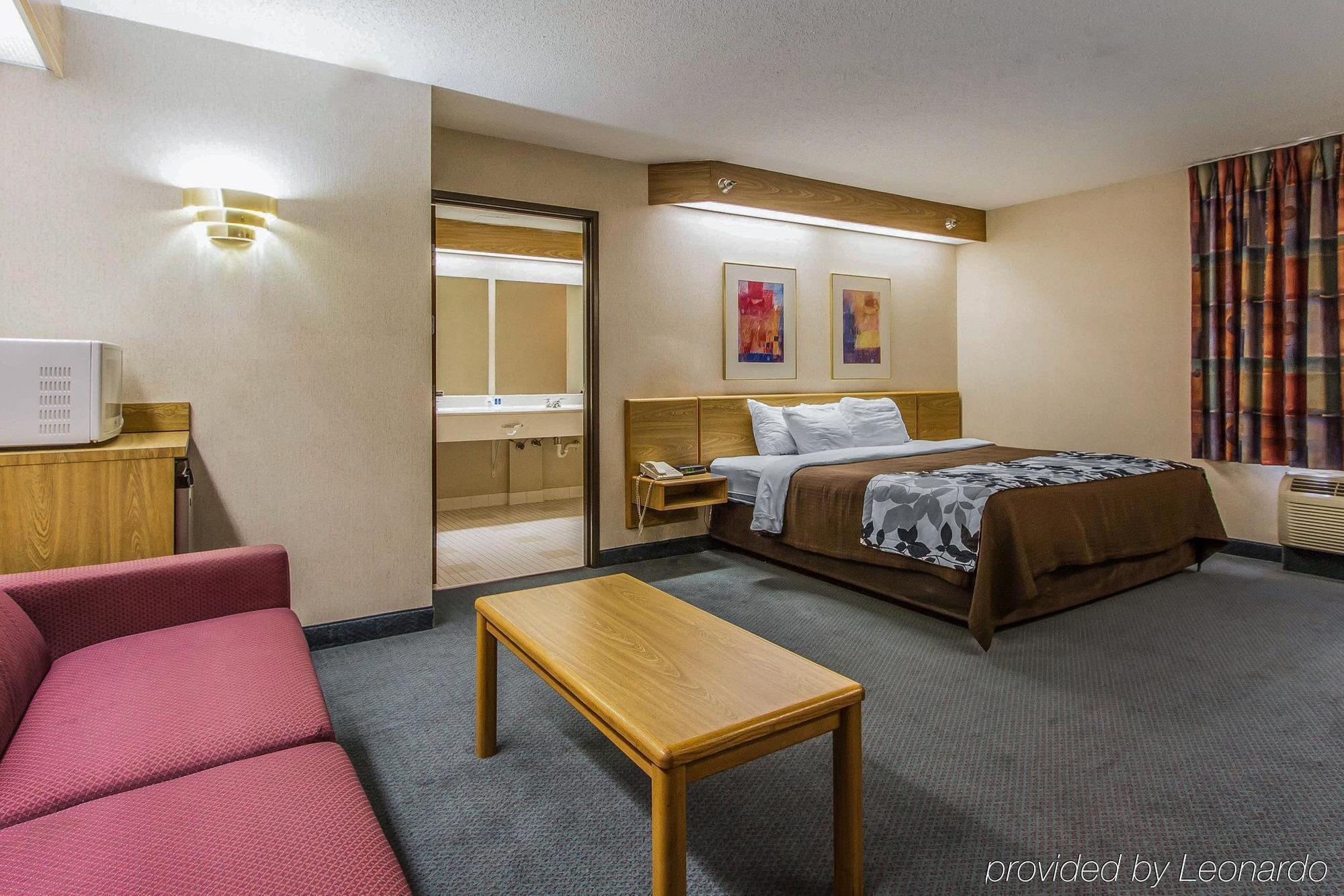 Rodeway Inn Fremont Buitenkant foto