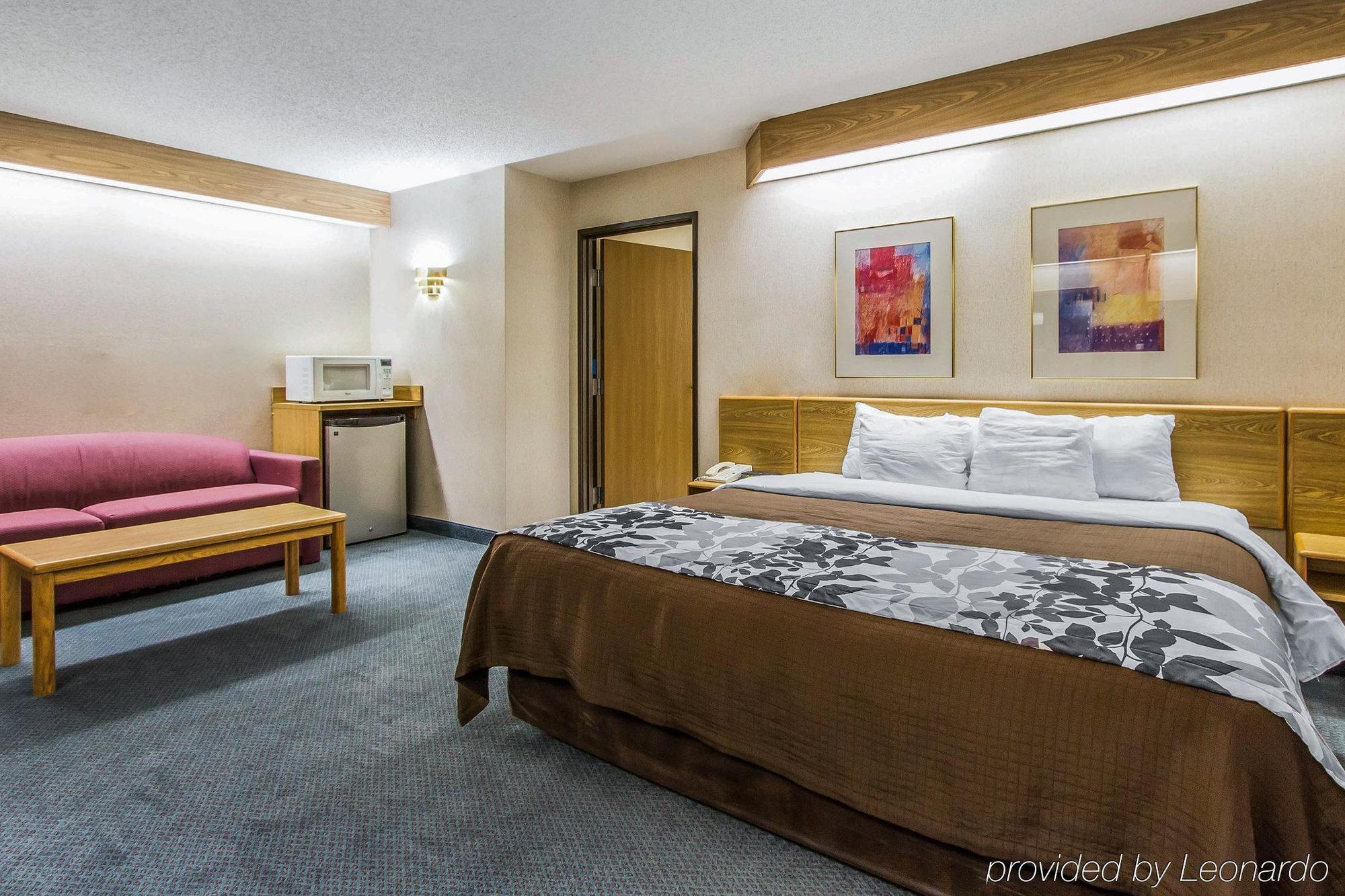Rodeway Inn Fremont Buitenkant foto