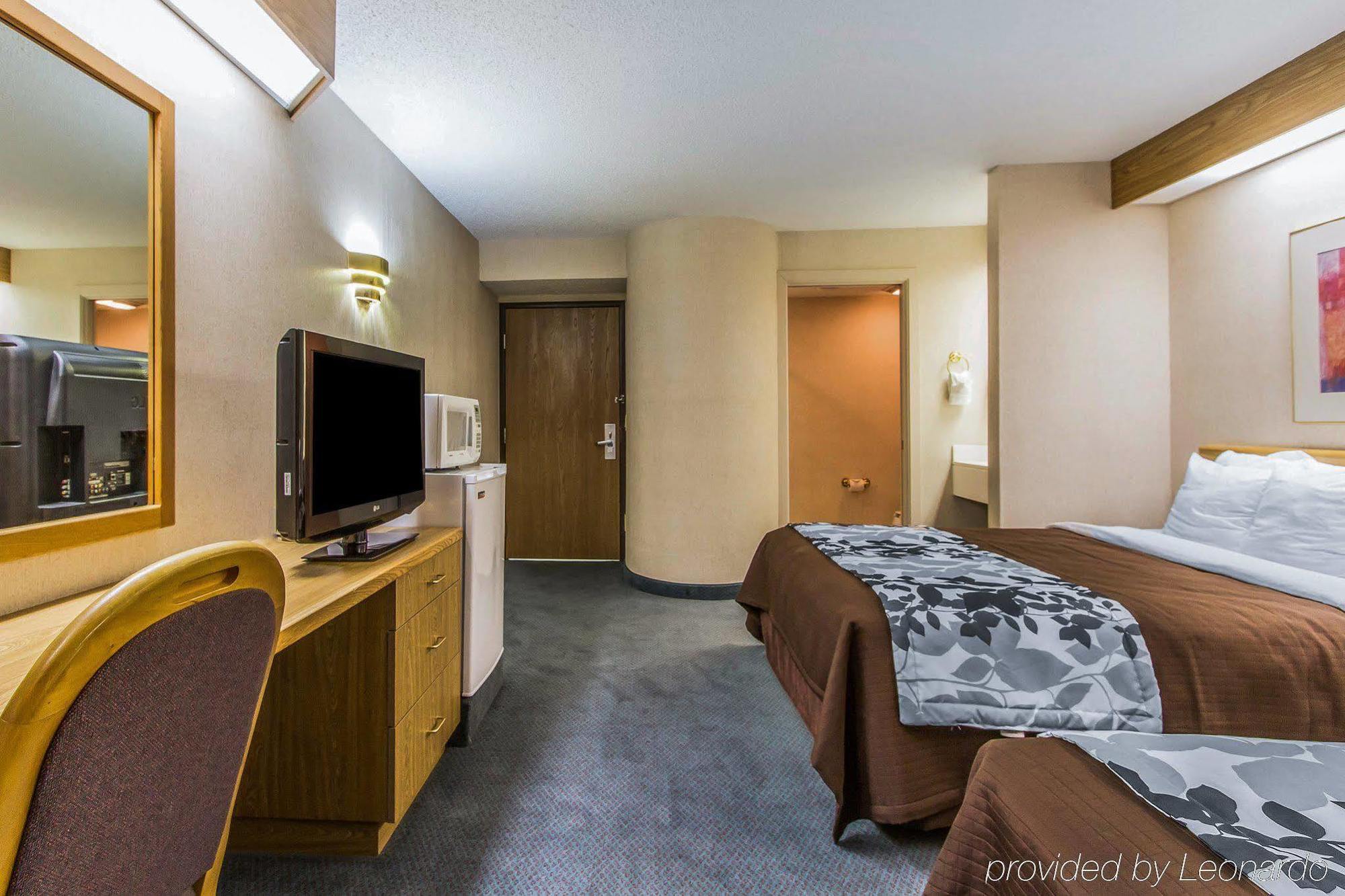 Rodeway Inn Fremont Buitenkant foto